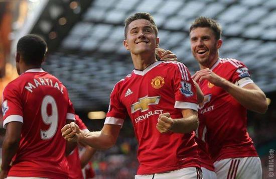 的沉着表现 的沉着表现