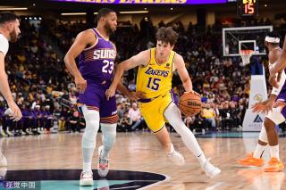 树立了一个 树立了一个